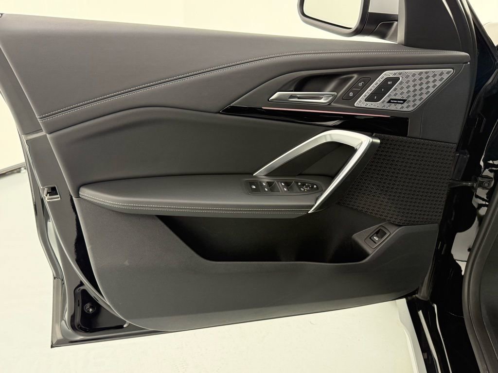 Certified 2024 BMW X1 xDrive28i w/ Convenience Package image 12