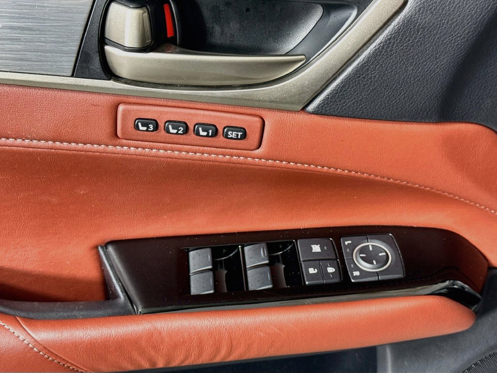 Used 2013 Lexus GS 350 w/ F Sport Pkg RWD image 22