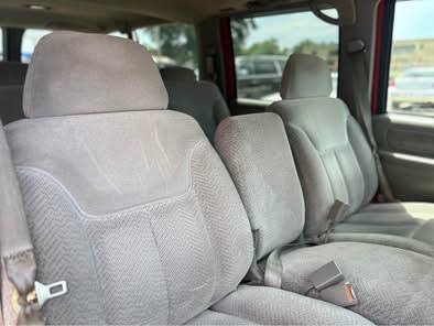 Used 1995 GMC Suburban 2WD image 19