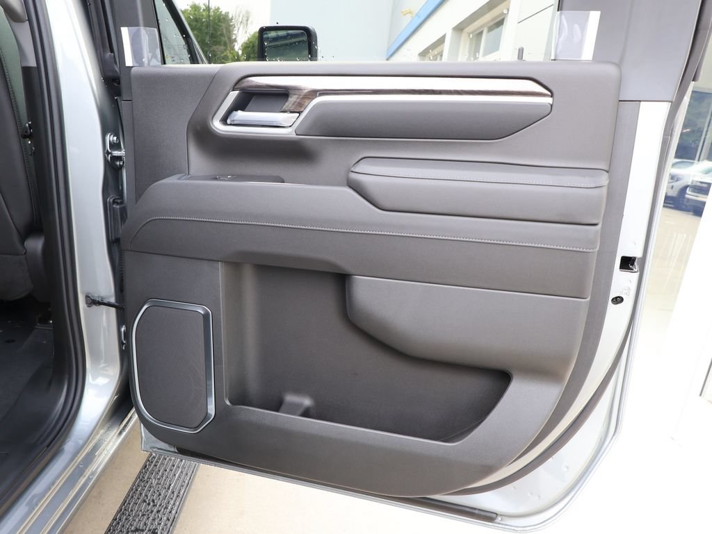 New 2026 Chevrolet Silverado 3500 LTZ w/ LTZ Plus Package AWD/4WD image 43