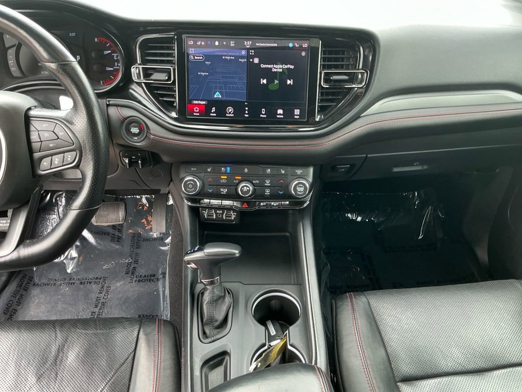 Used 2024 Dodge Durango GT image 11