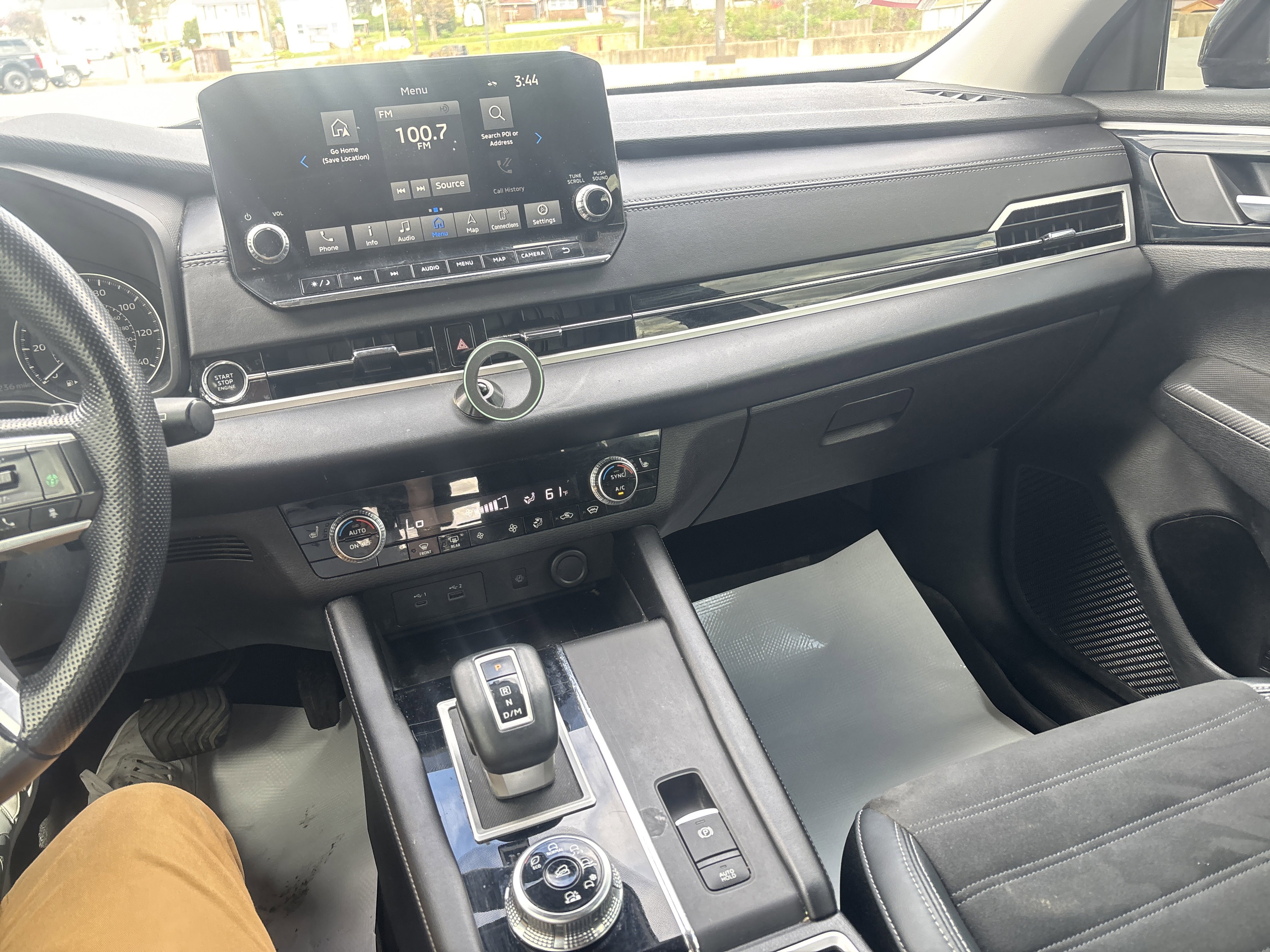 Used 2022 Mitsubishi Outlander SE image 22