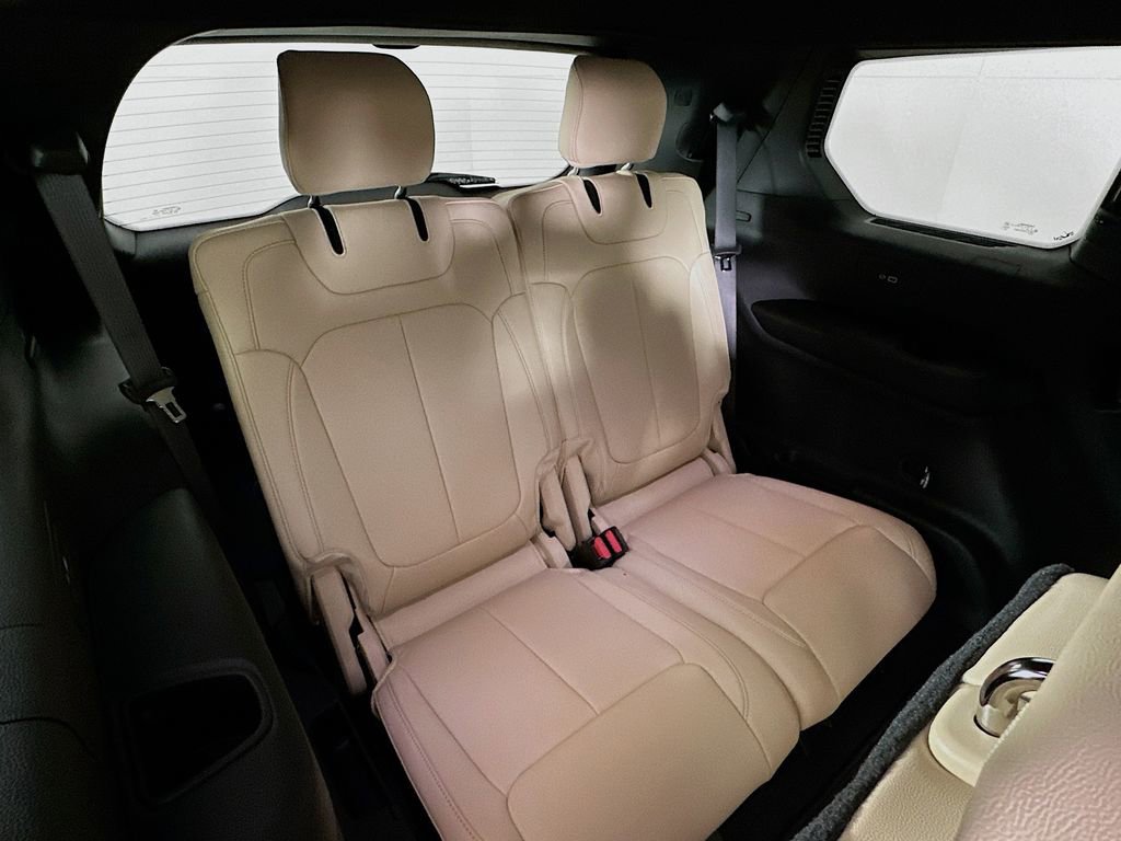 New 2025 Jeep Grand Cherokee L Limited image 36