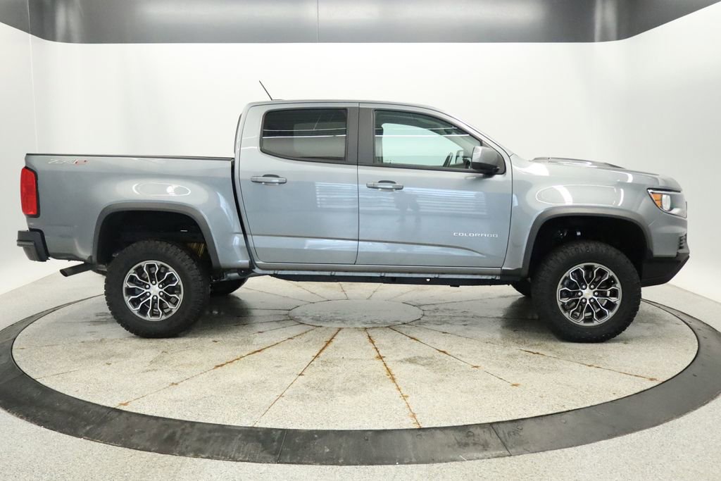 Used 2022 Chevrolet Colorado ZR2 AWD/4WD image 8