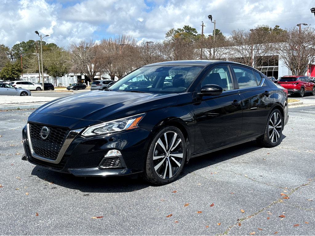 Used 2022 Nissan Altima 2.0 SR image 3