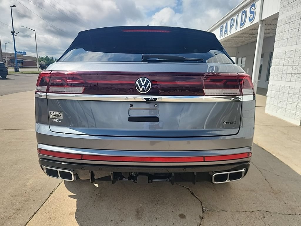 Used 2025 Volkswagen Atlas Cross Sport SEL Premium R-Line AWD/4WD image 7
