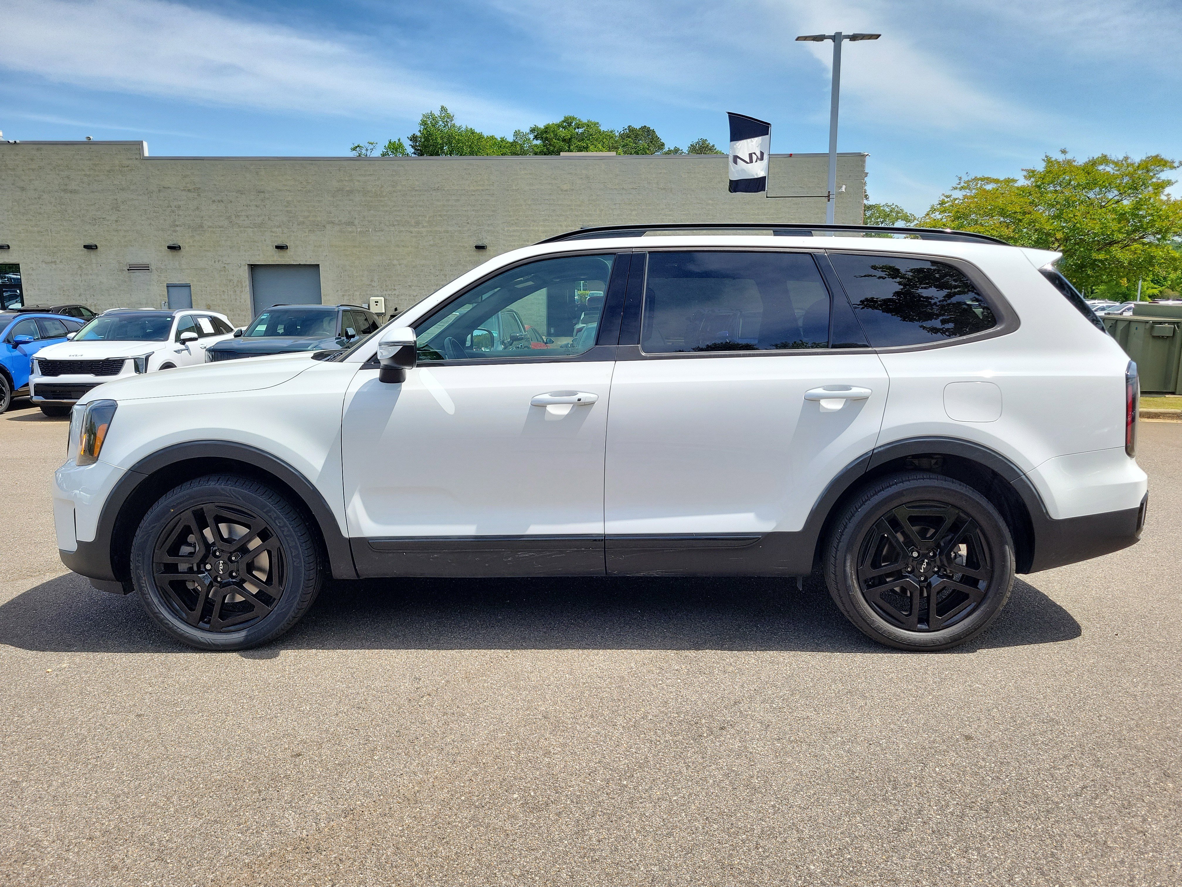 Used 2024 Kia Telluride EX X-Line AWD/4WD image 24