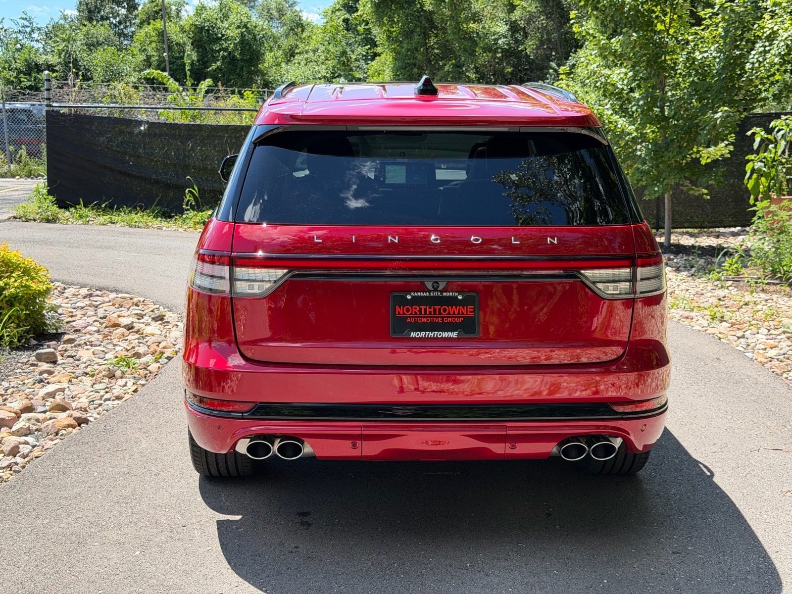 New 2026 Lincoln Aviator Reserve AWD/4WD image 4