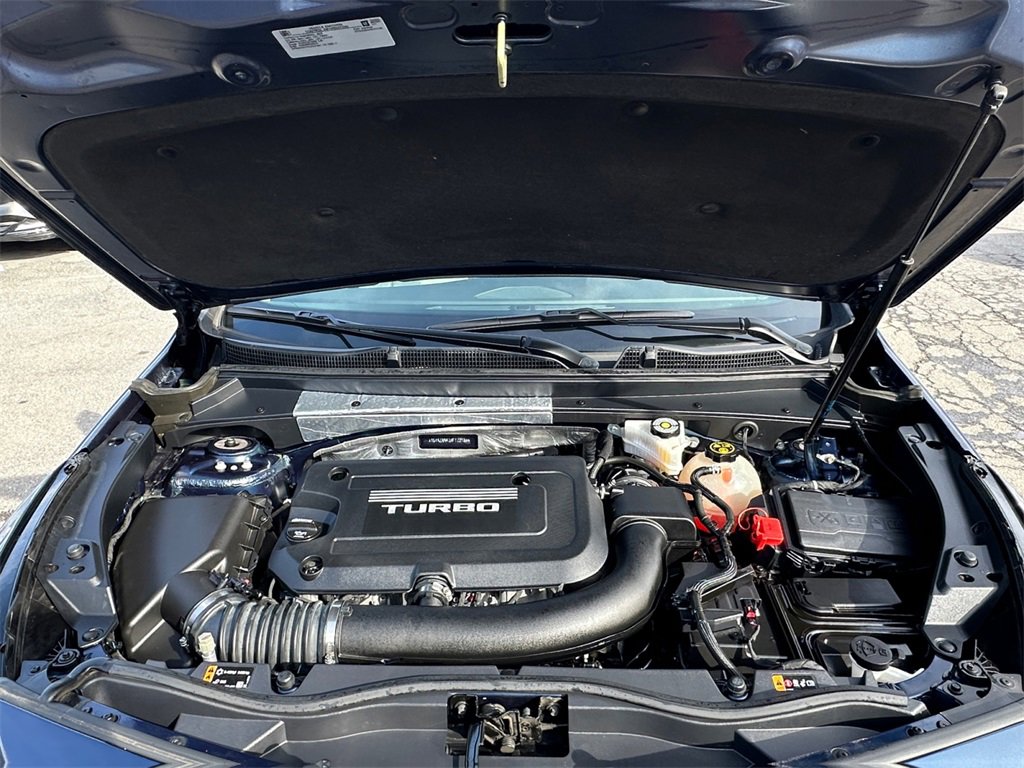 Used 2019 Cadillac XT4 Luxury w/ Cold Weather Package image 27