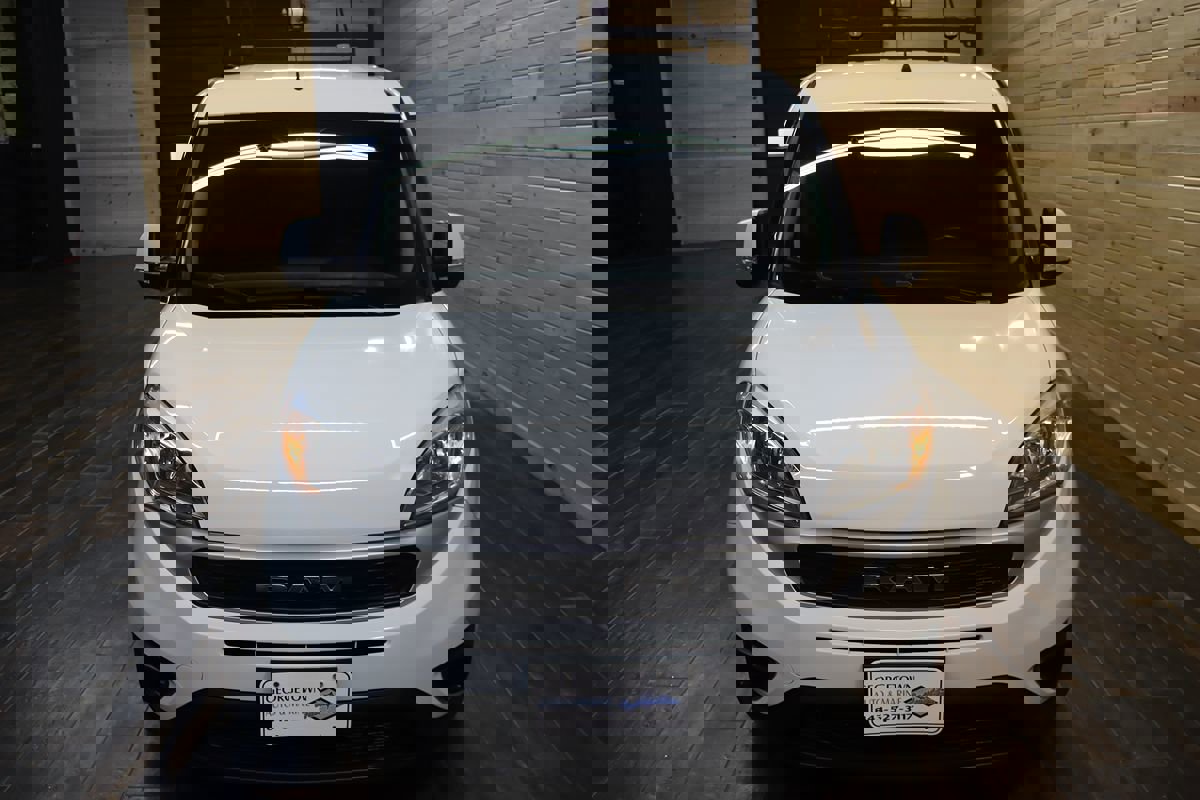 Used 2021 RAM ProMaster City Tradesman SLT image 7