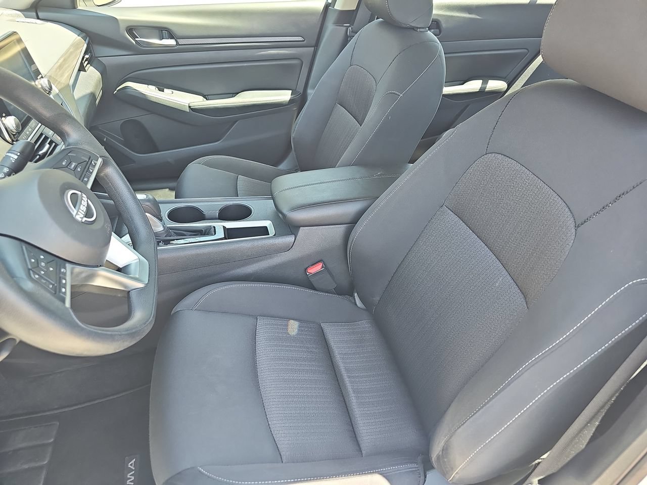 Certified 2025 Nissan Altima 2.5 SV FWD image 14