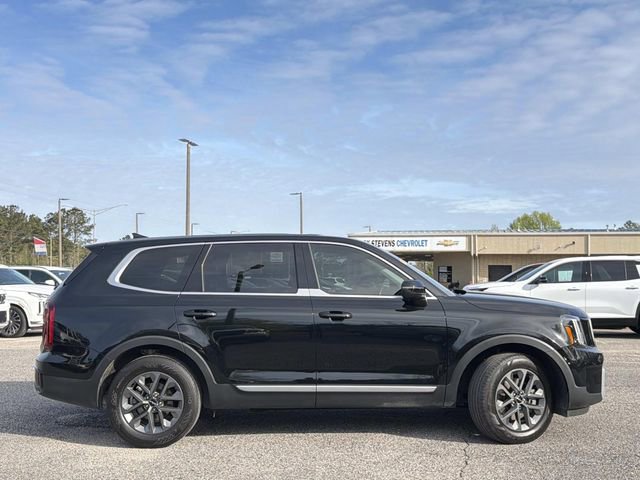 Used 2025 Kia Telluride LX image 9