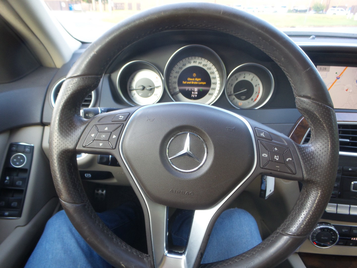 Used 2013 Mercedes-Benz C 250 Sedan image 83
