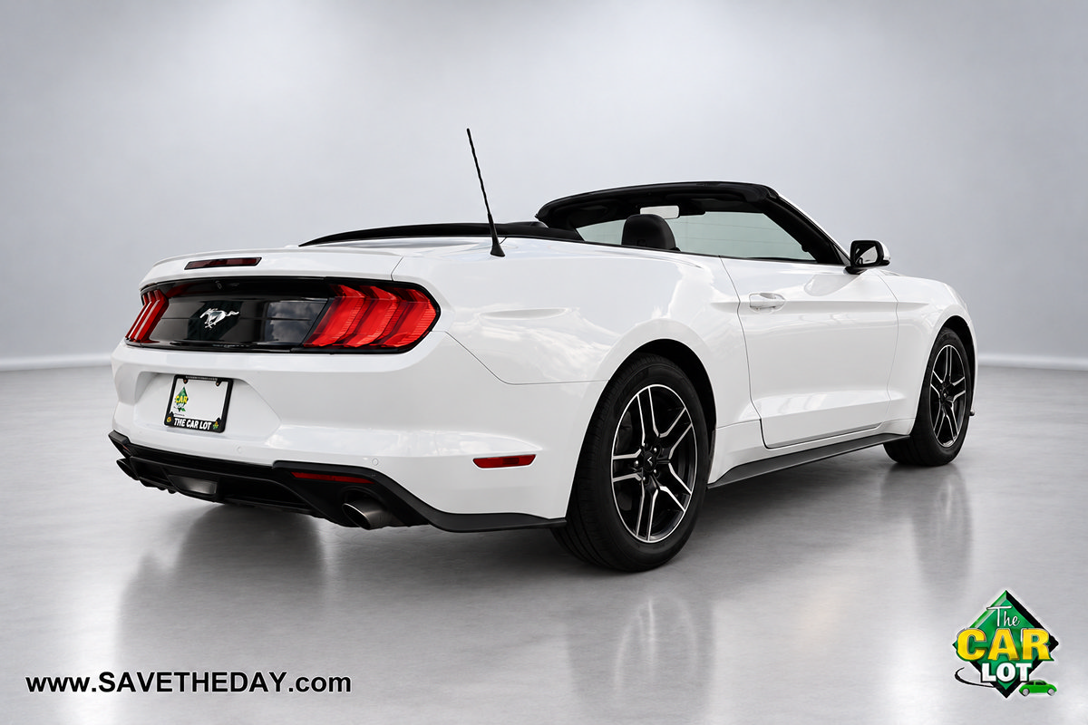 Used 2023 Ford Mustang Premium RWD image 17