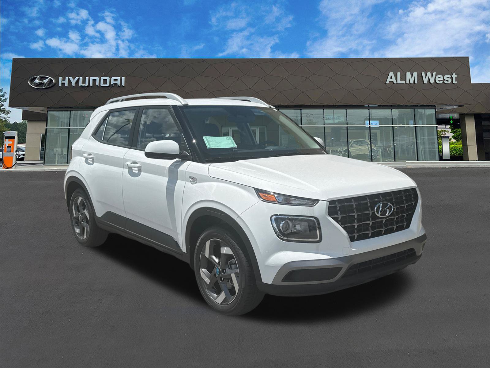 New 2026 Hyundai Venue SEL FWD image 4