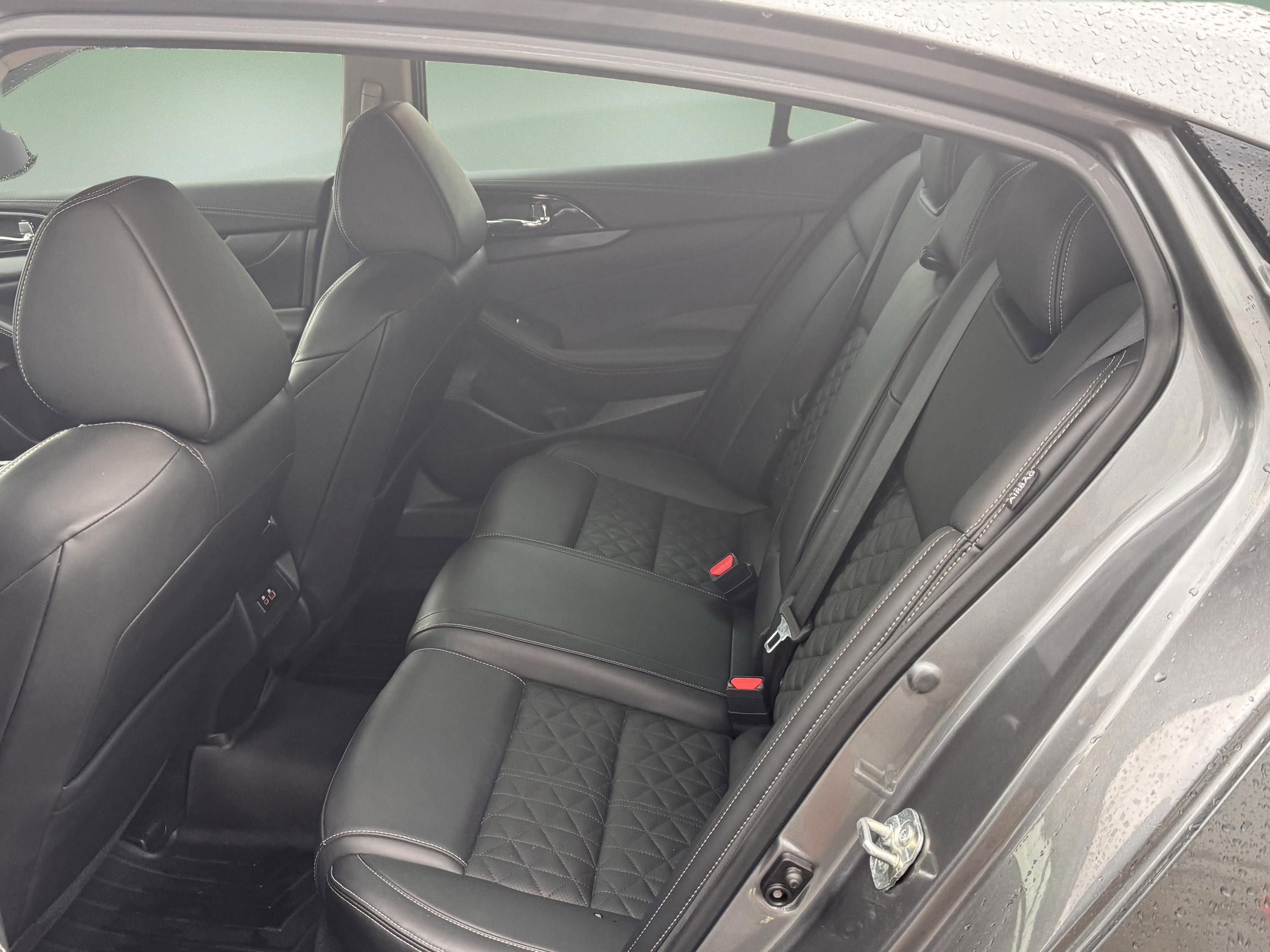 Used 2020 Nissan Maxima Platinum w/ Illumination Package FWD image 21