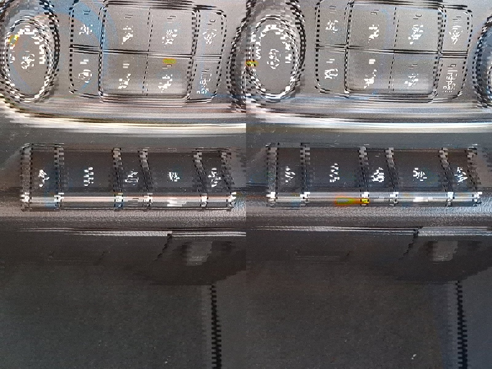 Used 2016 Chevrolet Silverado 1500 LT w/ LPO, Off-Road Sport Package image 23