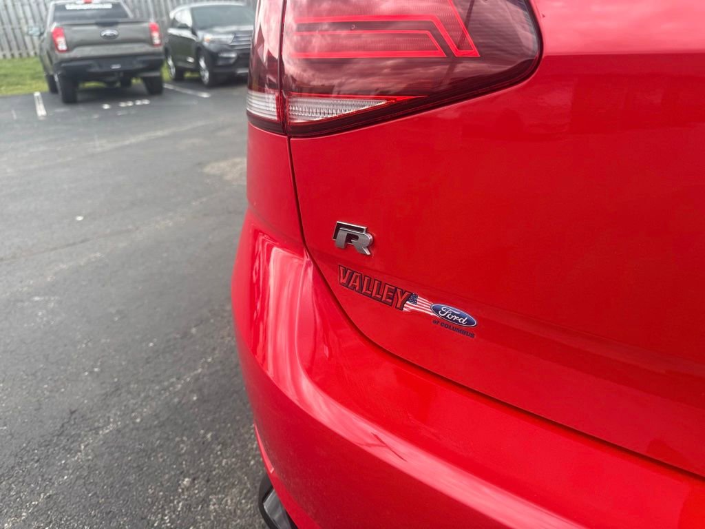 Used 2019 Volkswagen Golf R 4-Door AWD/4WD image 38