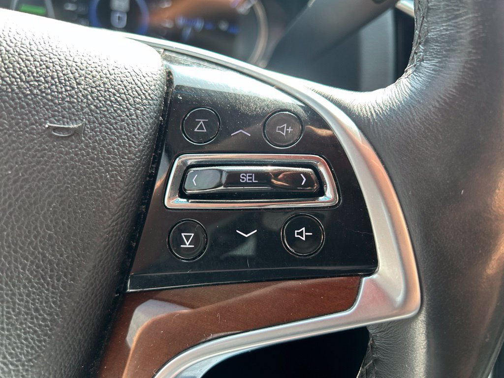 Used 2018 Cadillac Escalade Luxury AWD/4WD image 18