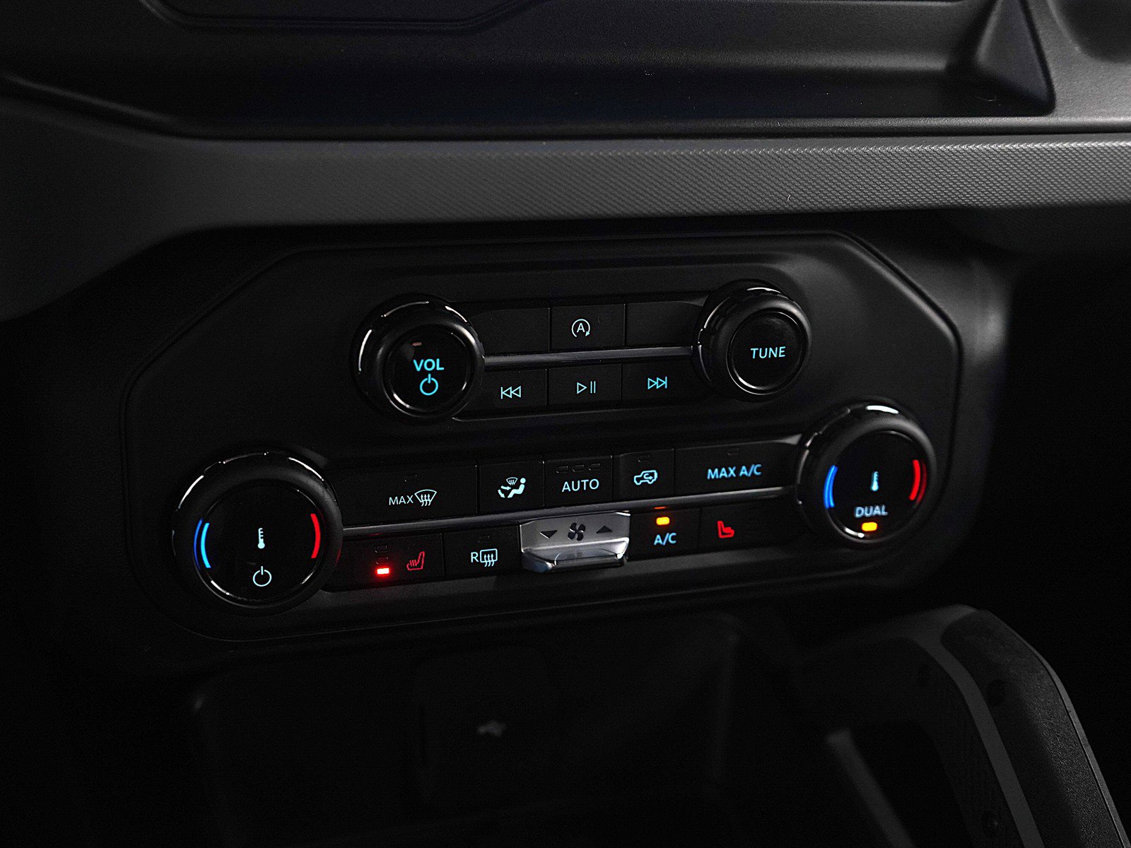 Used 2022 Ford Bronco Big Bend image 21