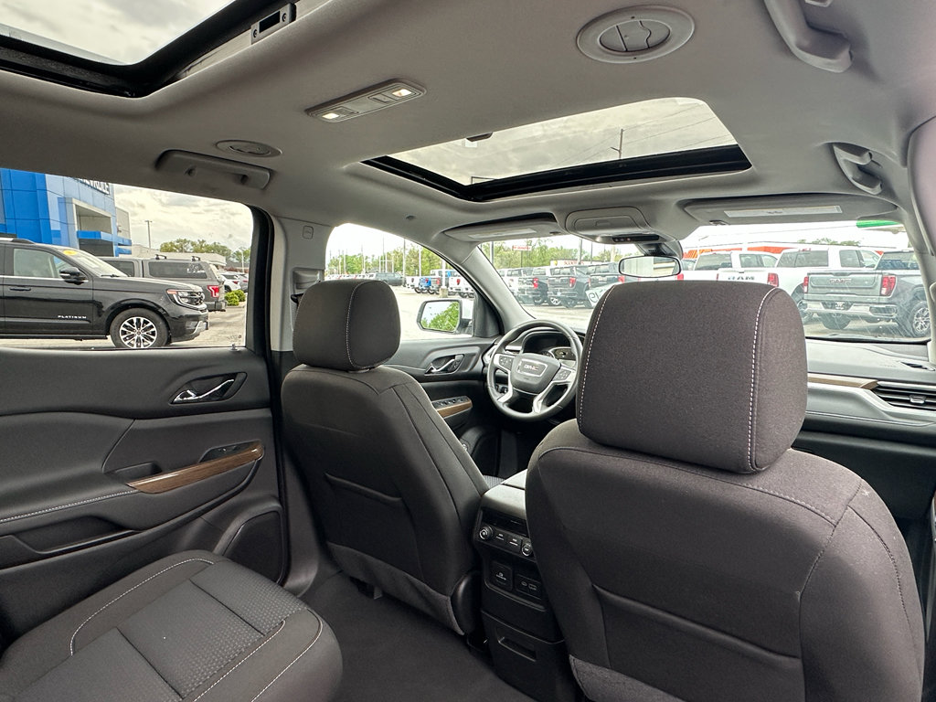Certified 2023 GMC Acadia SLE w/ Driver Convenience Package AWD/4WD image 14