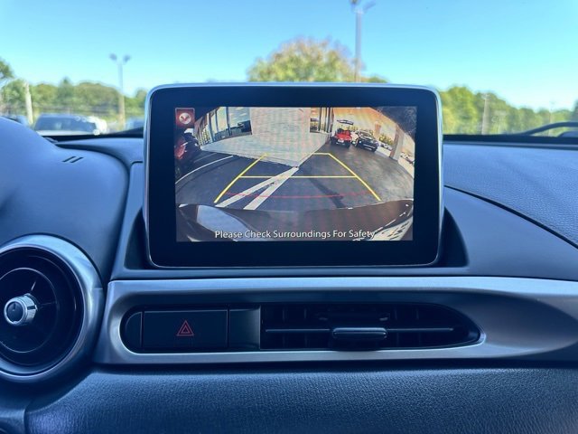 Used 2018 FIAT 124 Spider Classica w/ Technology & Siriusxm Group image 23