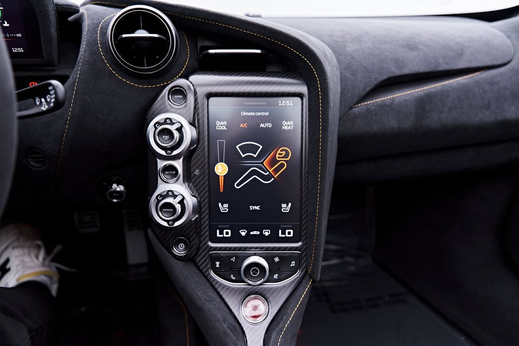 Used 2022 McLaren 765LT RWD image 94