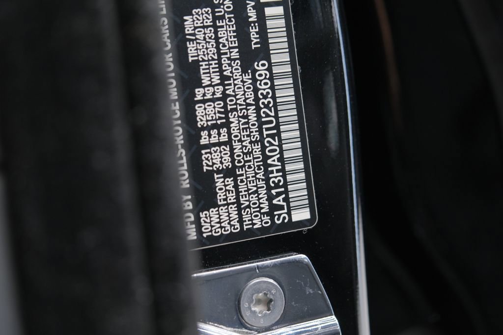 Used 2026 Rolls-Royce Cullinan image 74