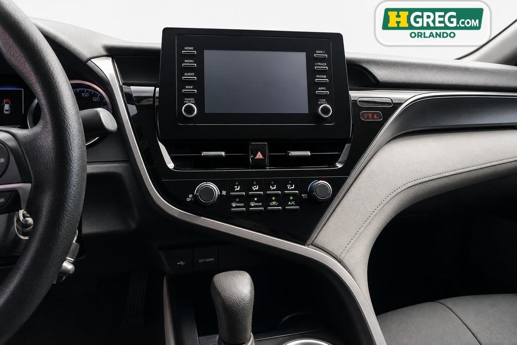 Used 2021 Toyota Camry LE FWD image 14