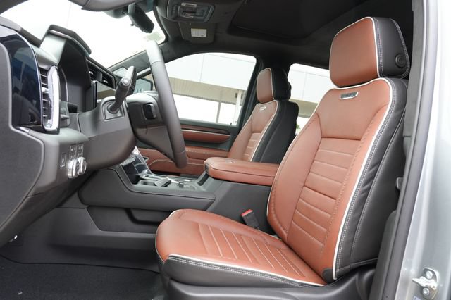 New 2026 GMC Sierra 2500 Denali Ultimate AWD/4WD image 17