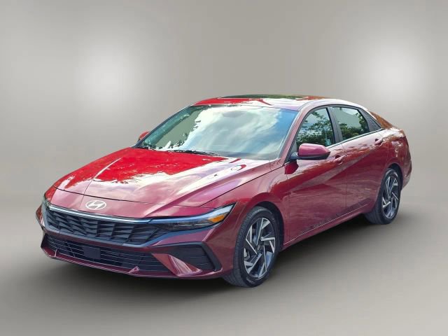 Used 2025 Hyundai Elantra SEL image 1