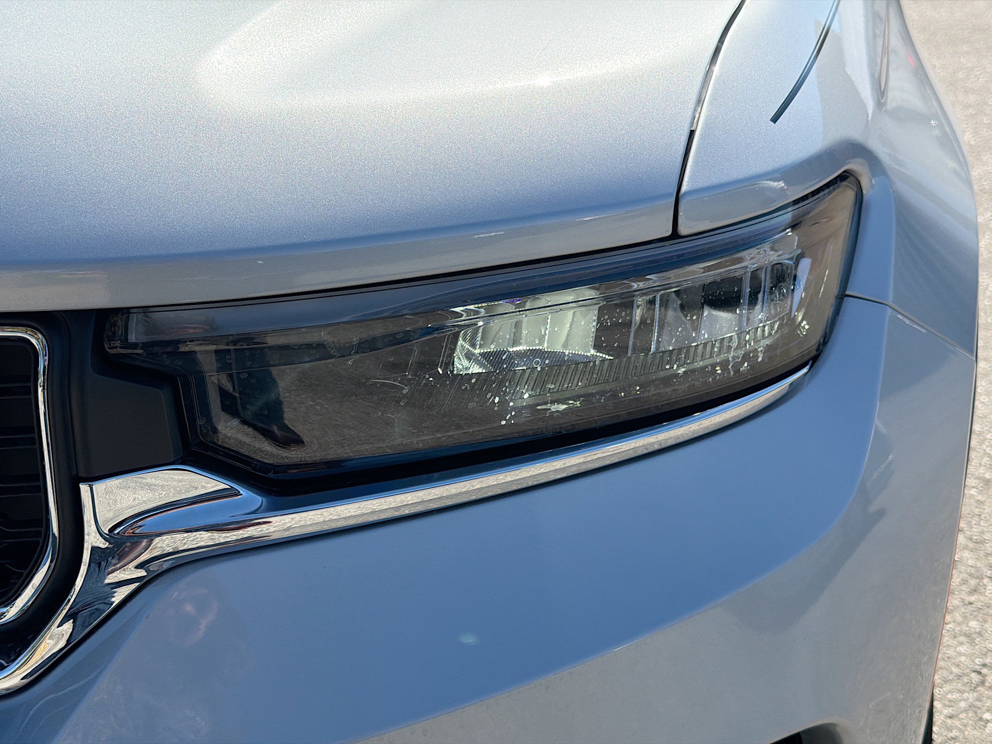 Used 2025 Jeep Grand Cherokee Laredo X image 9