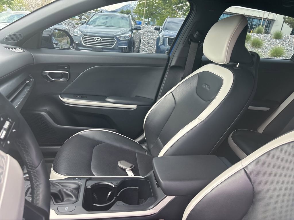 Certified 2025 Kia K4 GT-Line Turbo FWD image 5