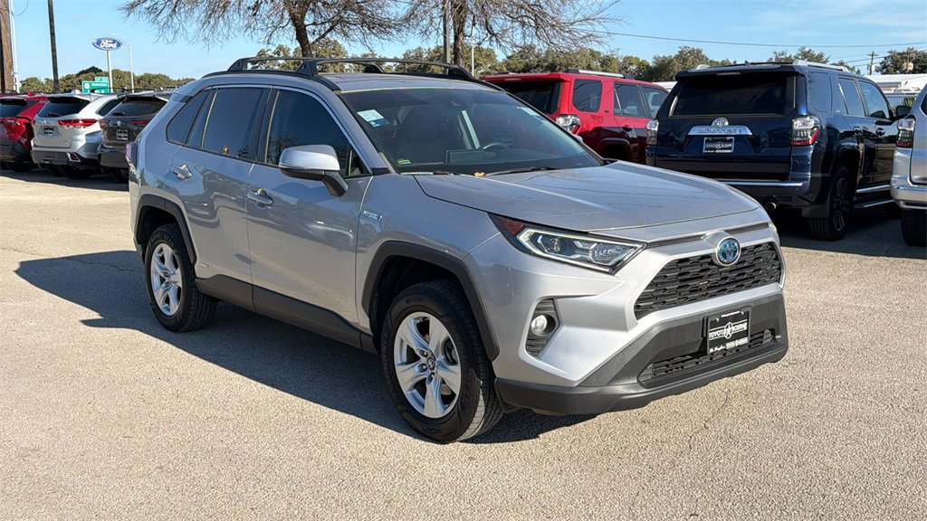 Certified 2021 Toyota RAV4 XLE image 9