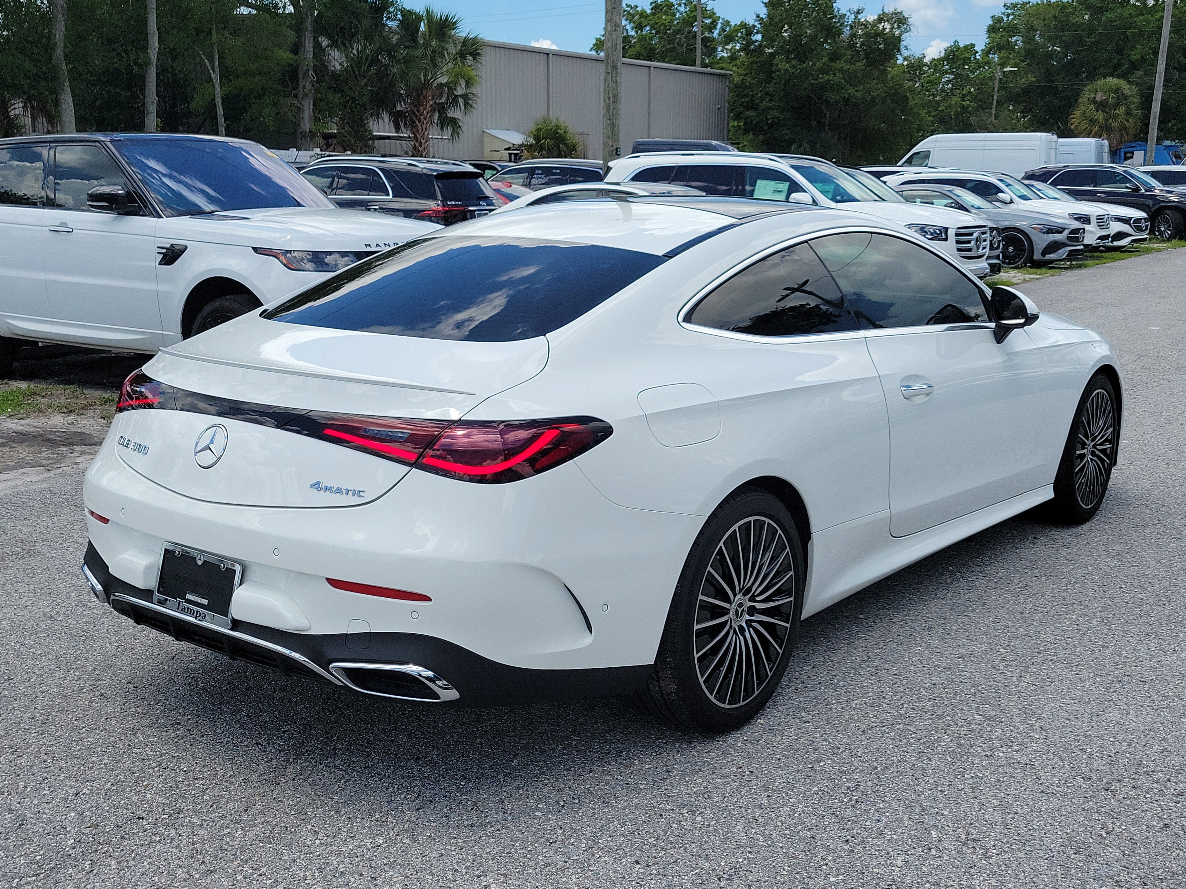 Used 2024 Mercedes-Benz CLE 300 4MATIC Coupe image 3