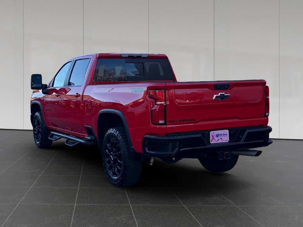 Used 2025 Chevrolet Silverado 2500 LT w/ Trail Boss Package AWD/4WD image 3
