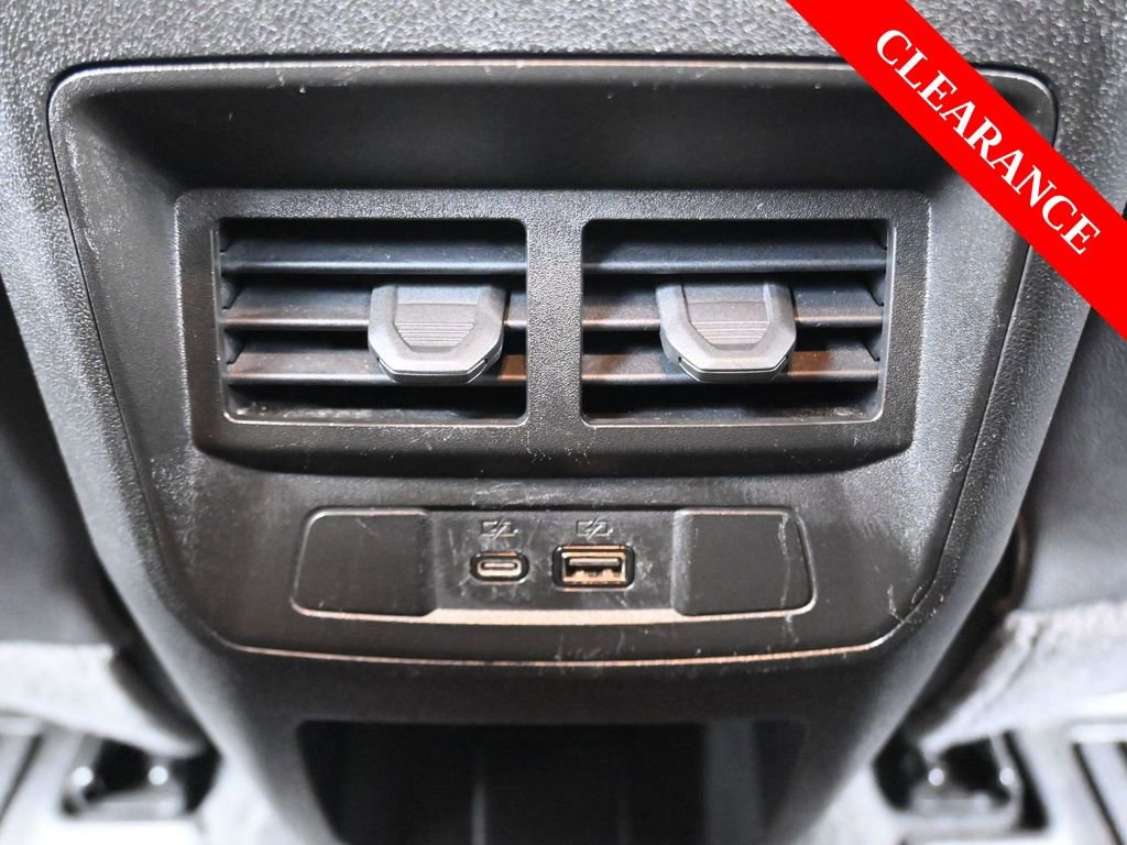 Used 2024 GMC Canyon AT4 w/ Canyon Safety Plus Package image 33