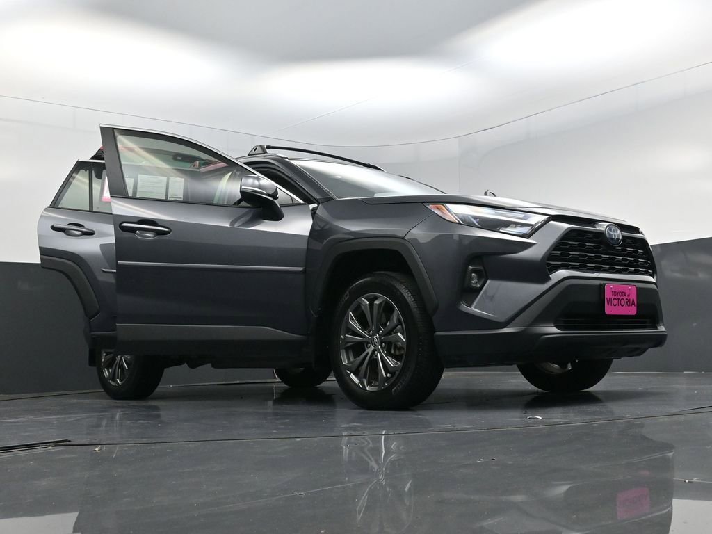 Used 2024 Toyota RAV4 XLE Premium image 27