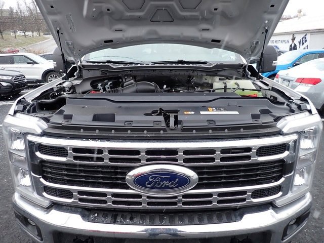 New 2025 Ford F350 XL w/ XL Chrome Package image 13