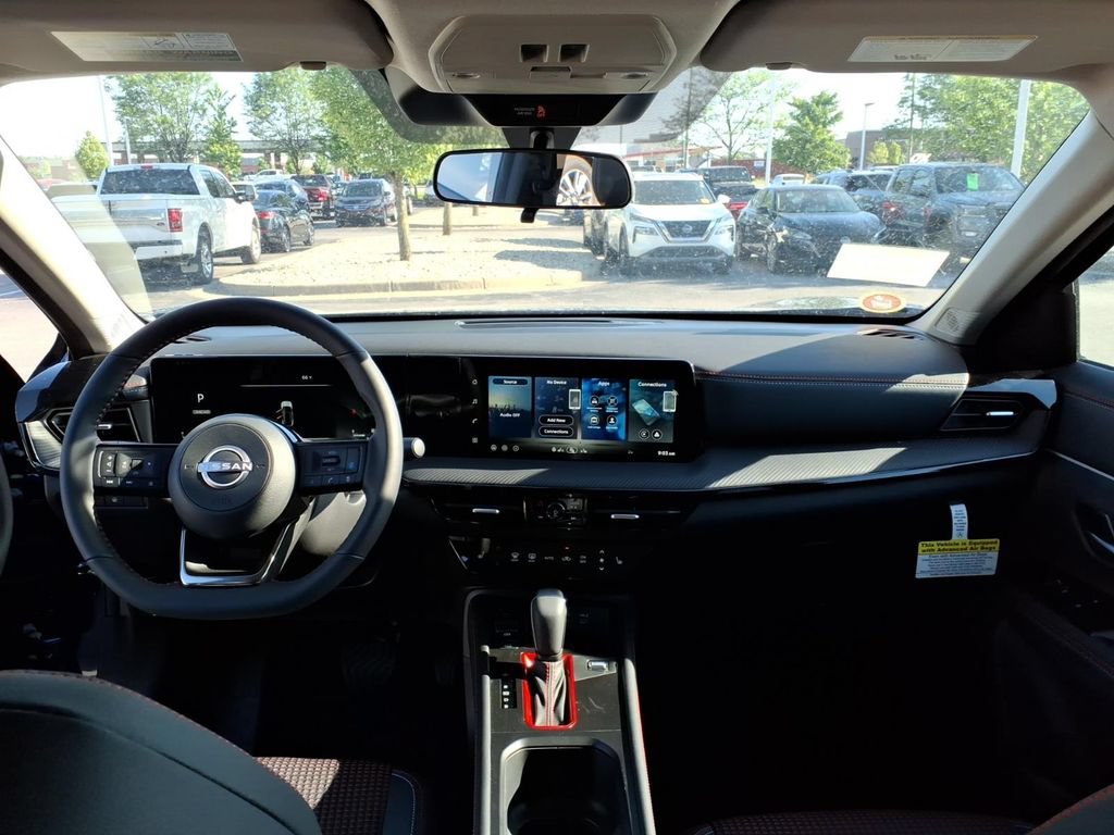 New 2026 Nissan Kicks SR w/ SR Premium Package AWD/4WD image 25