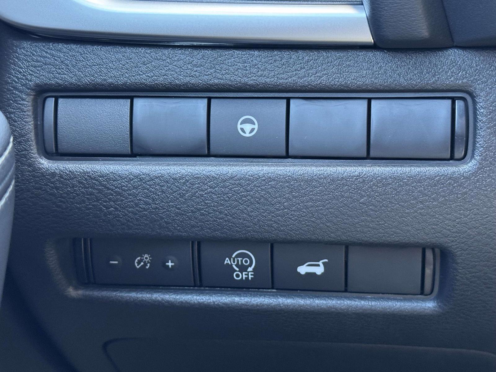 Used 2026 Nissan Rogue SV image 26