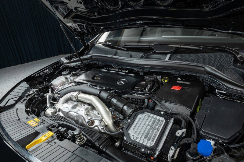 Certified 2025 Mercedes-Benz GLA 250 image 4