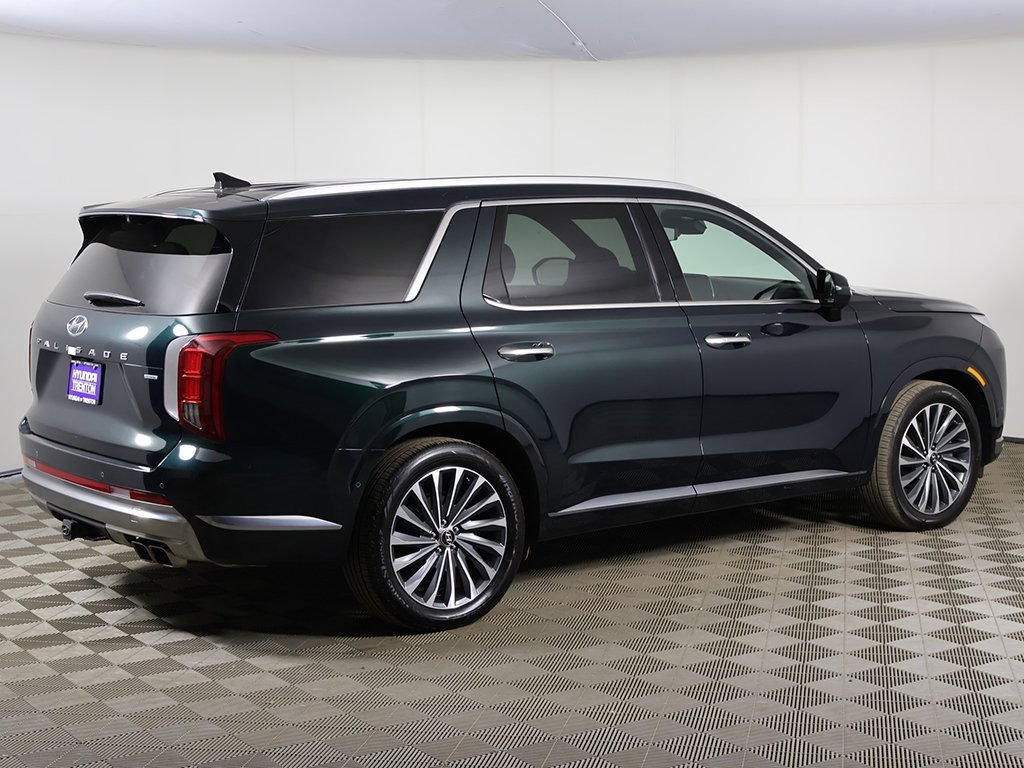 Used 2025 Hyundai Palisade Calligraphy image 17