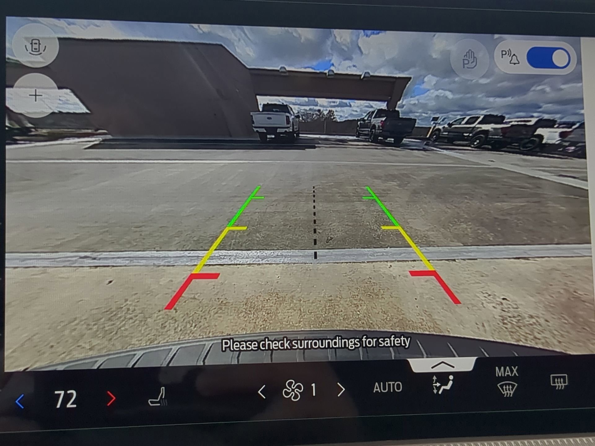 New 2026 Ford Explorer Active image 57