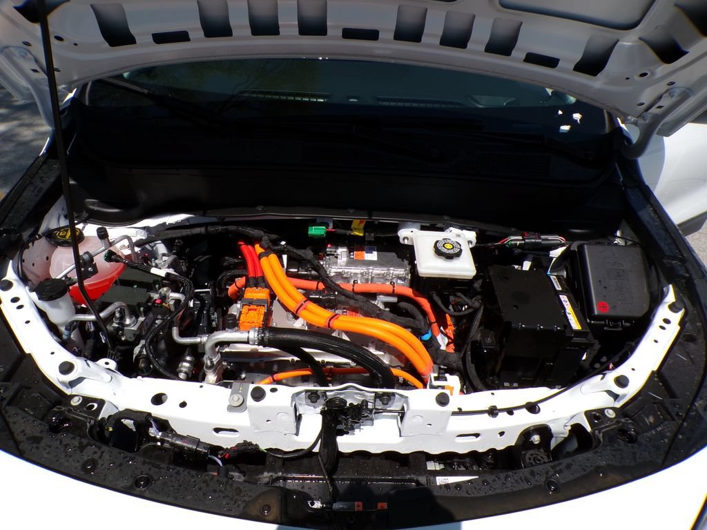 New 2027 Chevrolet Bolt RS FWD image 30