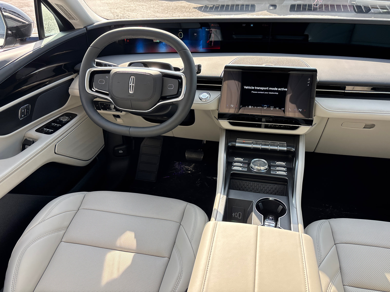 New 2026 Lincoln Nautilus Premier AWD/4WD image 30