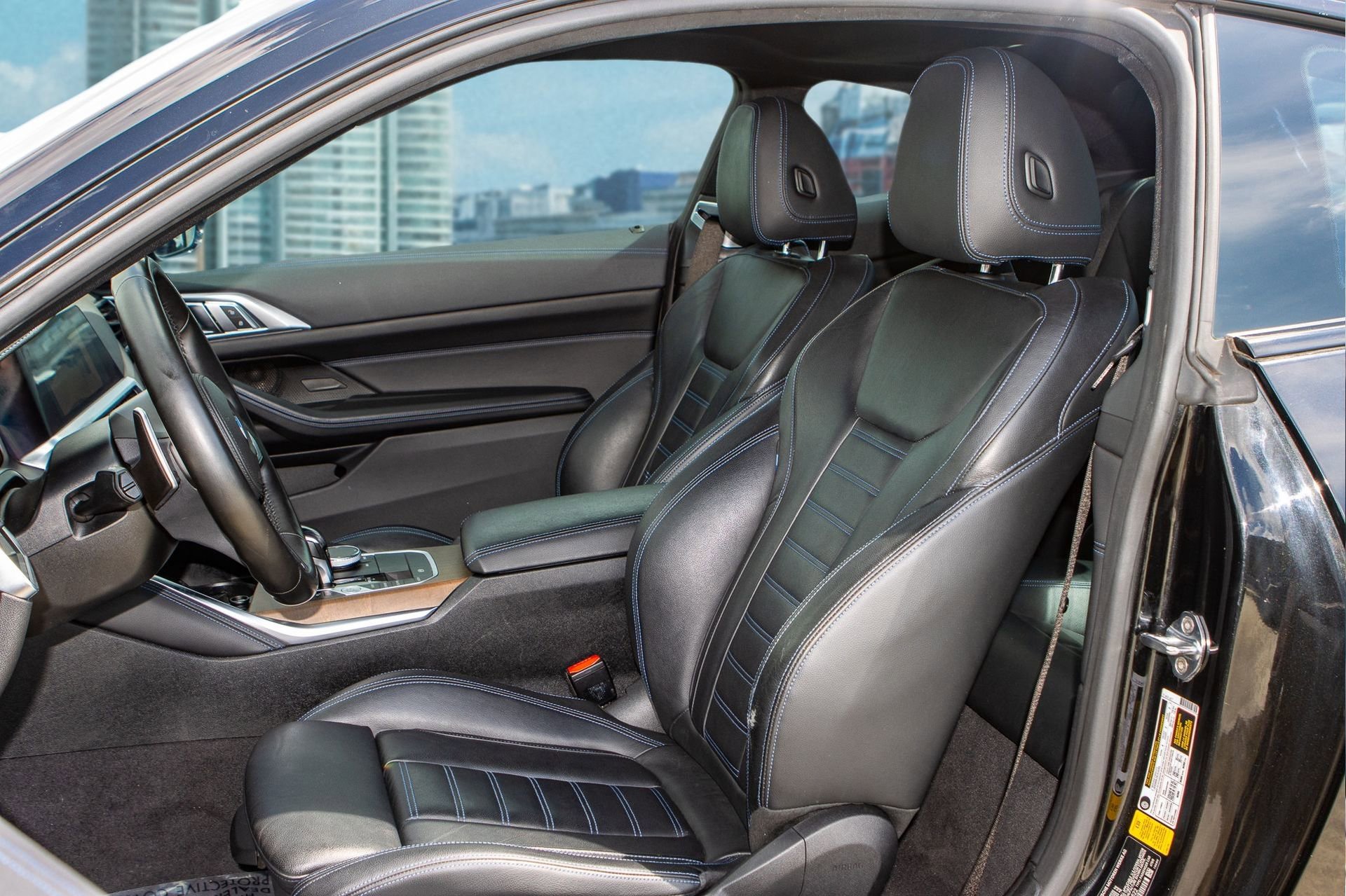 Used 2021 BMW 430i Coupe w/ M Sport Package image 14