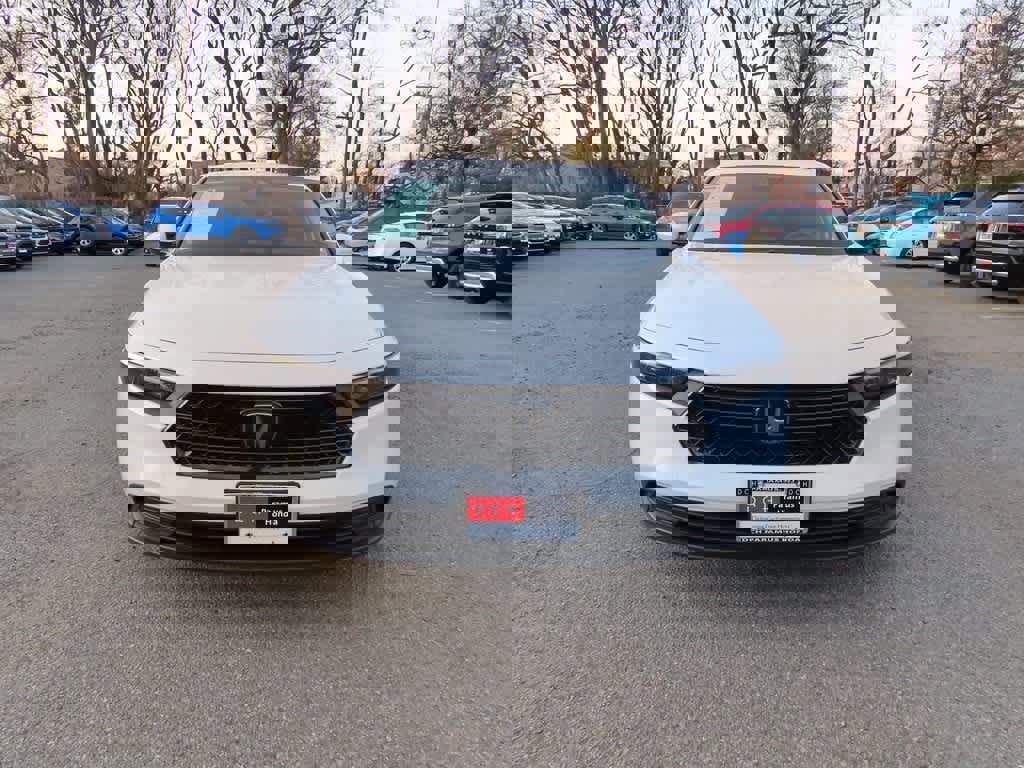 Certified 2023 Honda Accord LX image 6