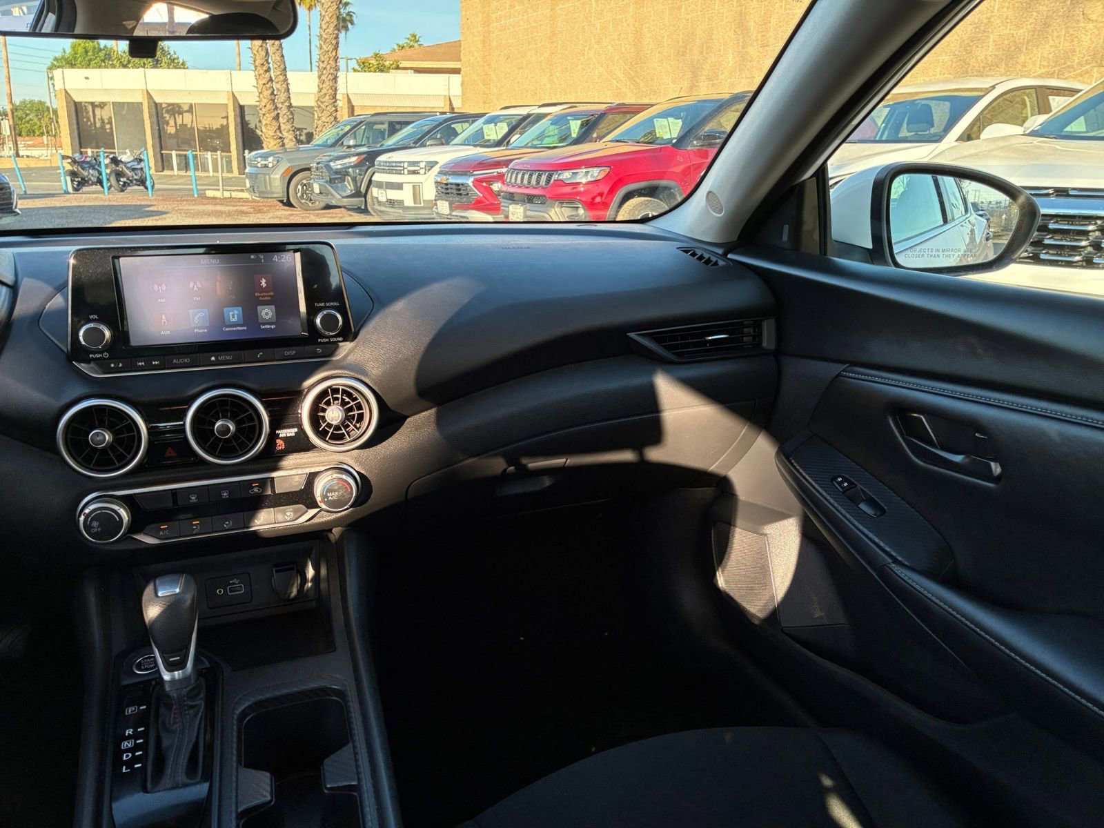 Used 2025 Nissan Sentra S image 33