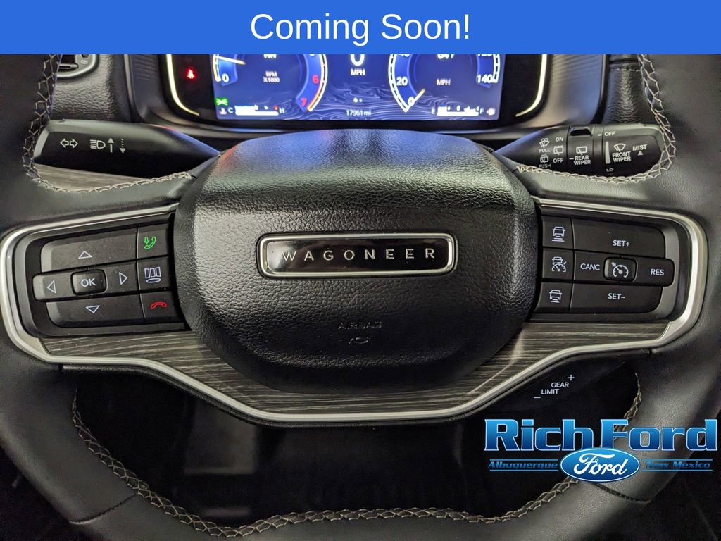 Used 2024 Jeep Wagoneer L Series III w/ Premium Group I AWD/4WD image 11